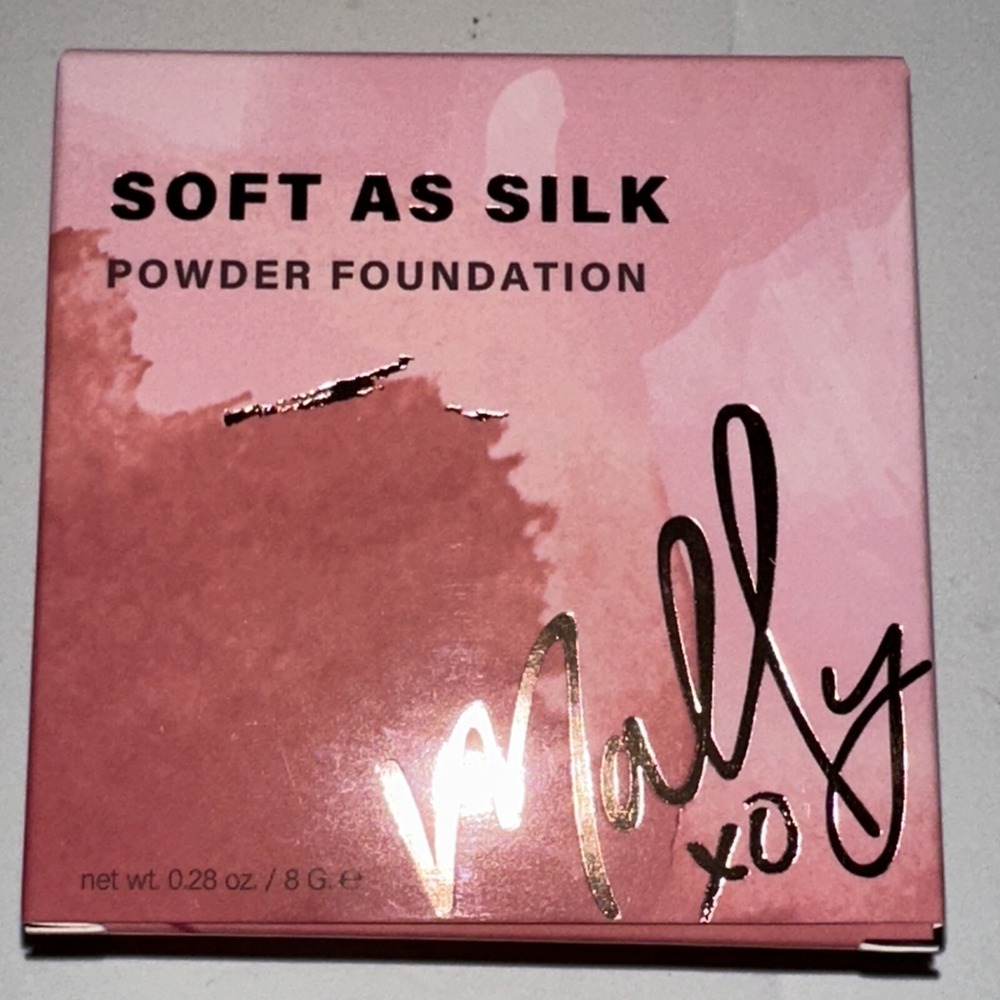 Mally Soft As Silk Powder Foundation Fair 0.28 Oz 4 Pk Beauty Make Up Brand New - Picture 9 of 16